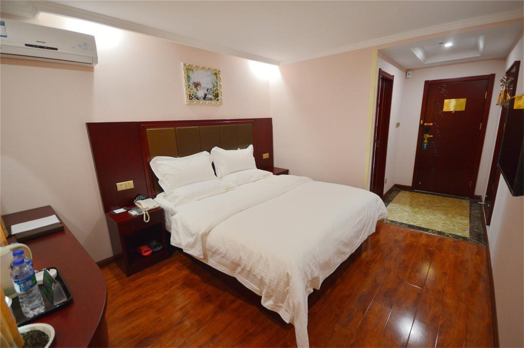 Greentree Inn Guangxi Yulin Jincheng Commercial Building Shell Hotel Exterior foto