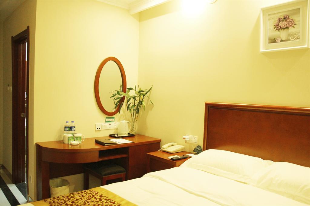 Greentree Inn Guangxi Yulin Jincheng Commercial Building Shell Hotel Exterior foto